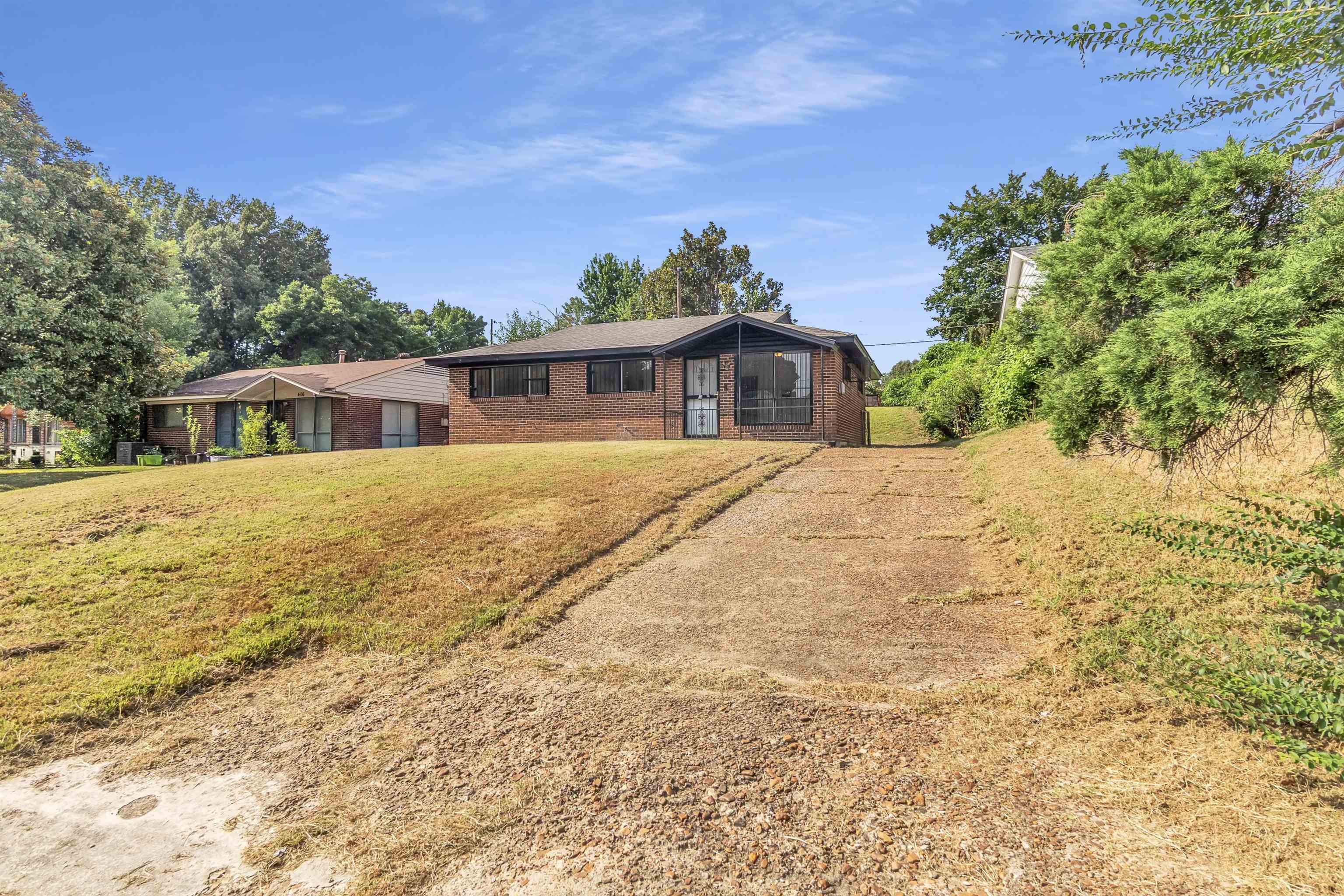 400 Fairhope Road Memphis, TN 38109 - Photo 2 of 21 Gallery Image 2