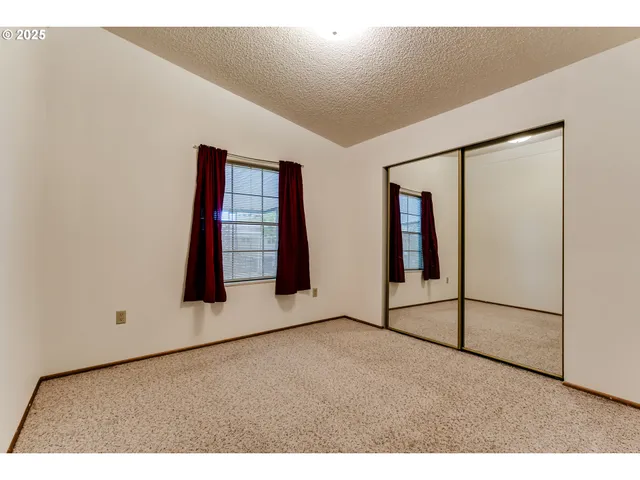 $115,500 | 1475 Green Acres Road, Unit 83, Eugene, OR 97408