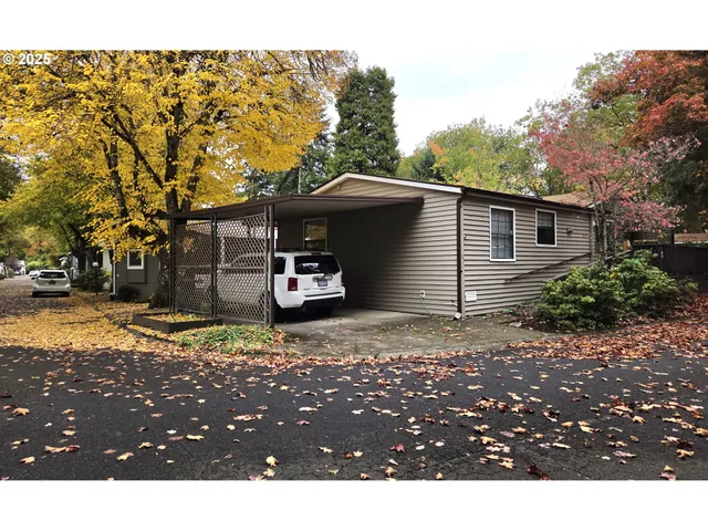 $115,500 | 1475 Green Acres Road, Unit 83, Eugene, OR 97408