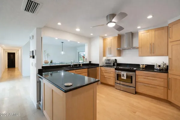 $1,325,000 | 2522 East Oregon Avenue, Phoenix, AZ 85016