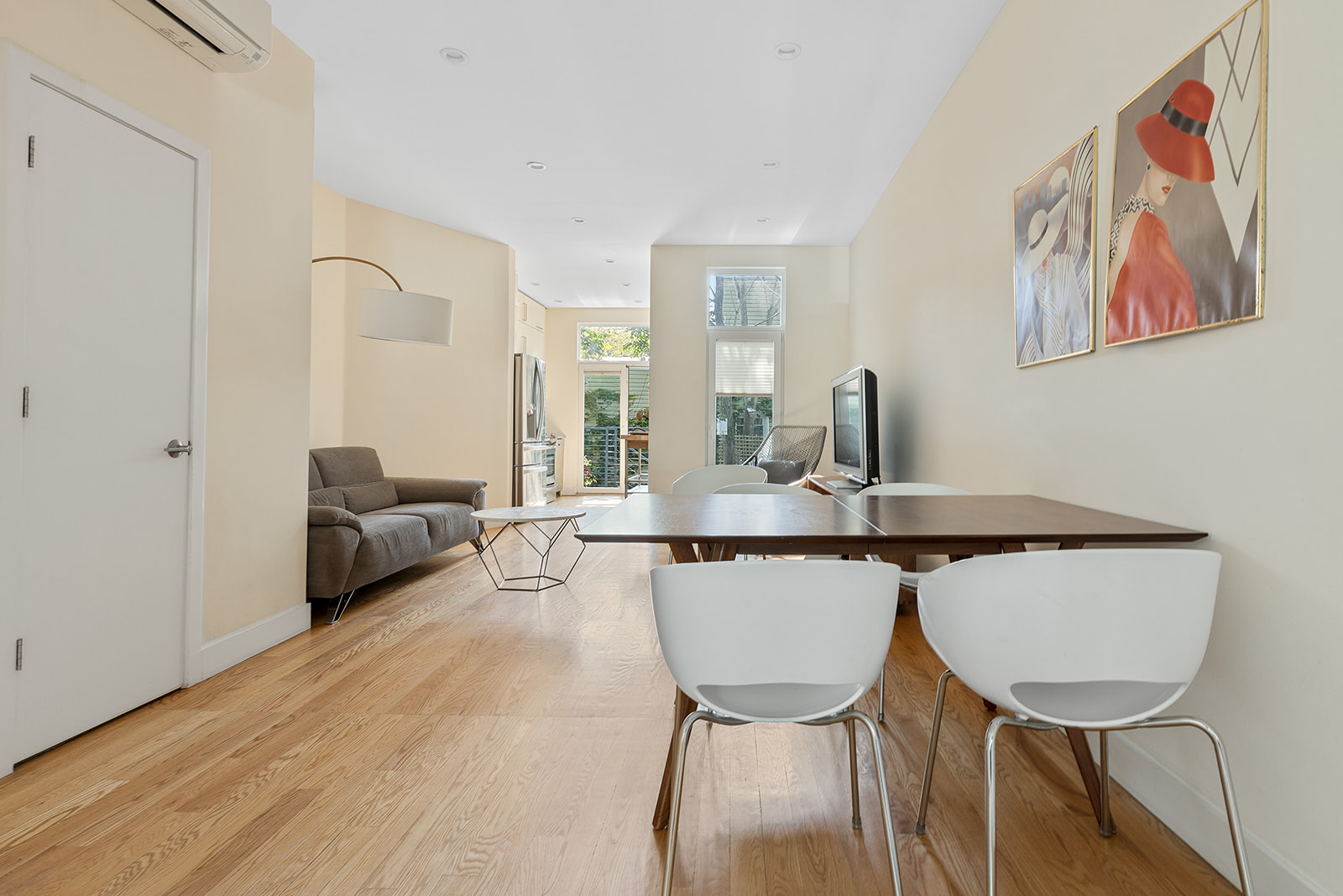 241 A Monitor Street Brooklyn, NY 11222 - Photo 3 of 16