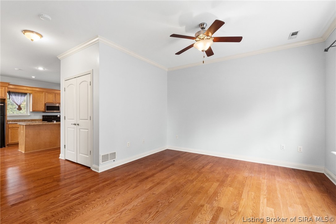 2534 Charlestown Road, Unit 11 New Albany, IN 47150 - Photo 6 of 41