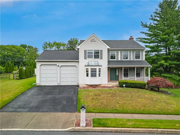 $535,000 | 4480 Jasmine Drive, Bethlehem, PA 18020