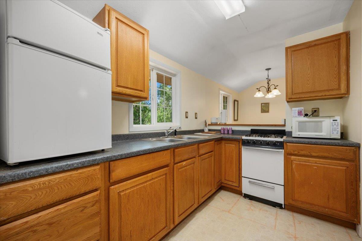 9086 La Porte Road Brownsville, CA 95919 - Photo 29 of 54 ADU kitchen