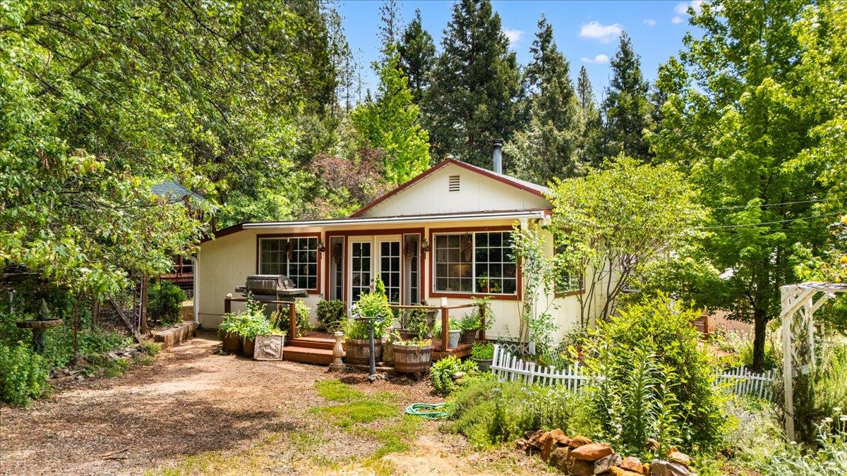 9086 La Porte Road Brownsville, CA 95919 - Photo 40 of 54