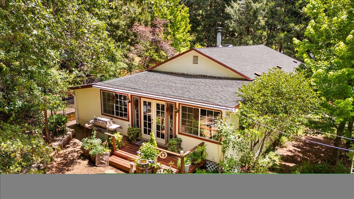 9086 La Porte Road Brownsville, CA 95919 - Photo 5 of 54