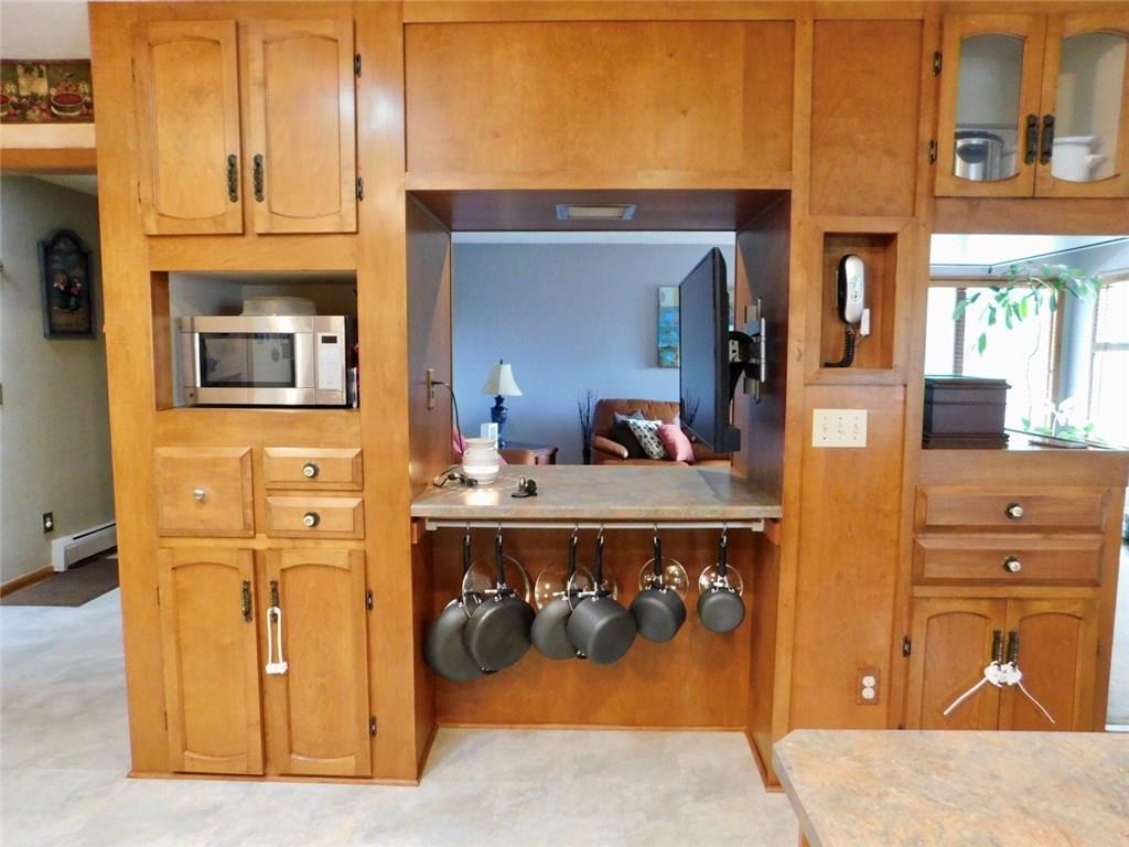 236 Hopper Road Transfer, PA 16154 - Photo 13 of 25