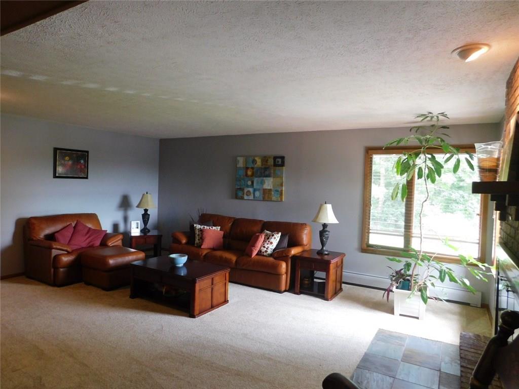 236 Hopper Road Transfer, PA 16154 - Photo 8 of 25