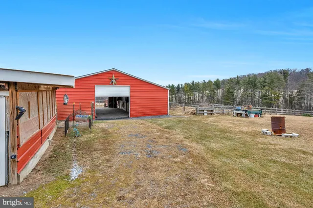 $899,000 | 1720 East Deep Run Road, Manchester, MD 21102