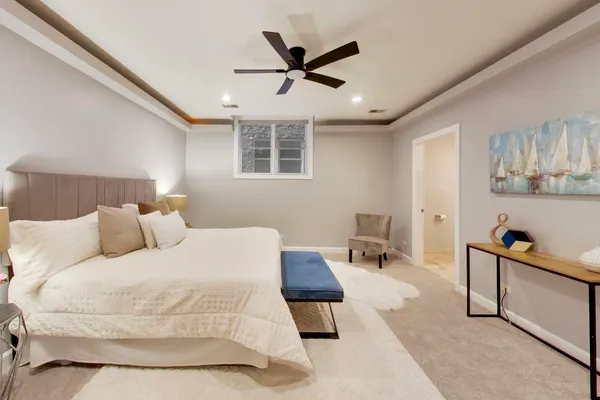 $450,000 | 2629 North Ashland Avenue, Unit 1B, Chicago, IL 60614