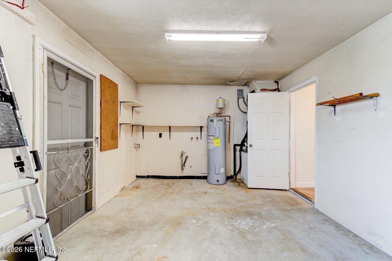 129 Holland Road Ormond Beach, FL 32176 - Photo 14 of 16 129 Holland Rd.-INT-25