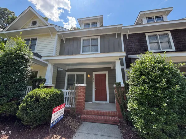 $320,000 | 1008 Mica Lamp Court, Apex, NC 27502