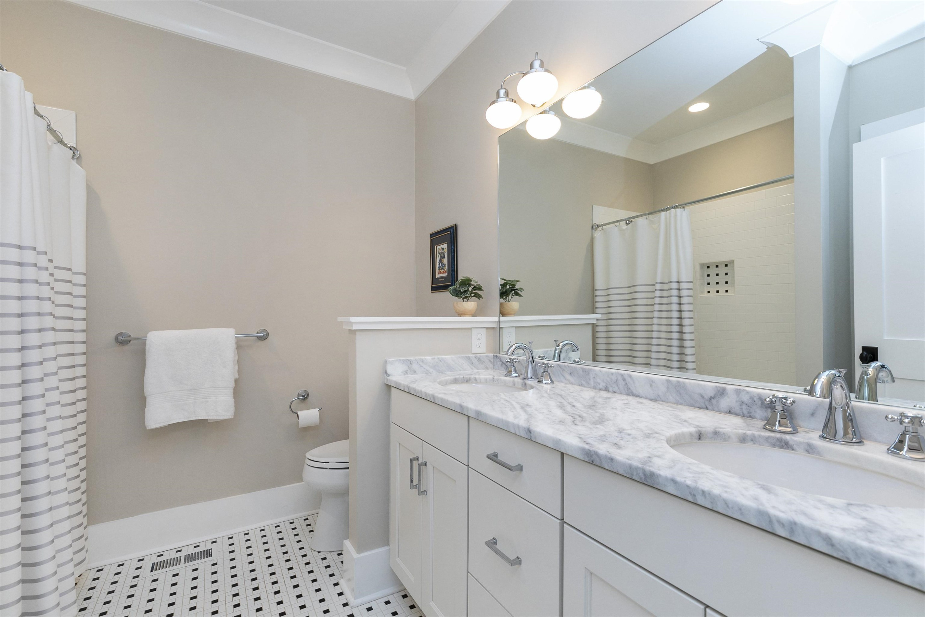 2513 Medway Drive Raleigh, NC 27608 - Photo 26 of 38 Photo 26