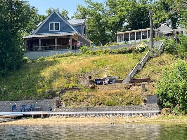 $489,900 | 777 West Lincoln Avenue, White Cloud, MI 49349