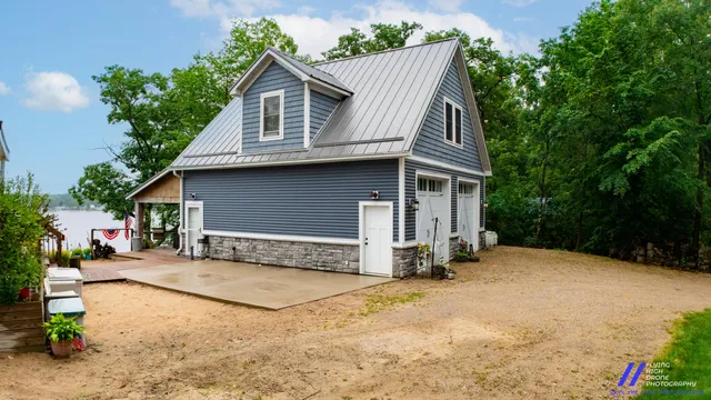 $489,900 | 777 West Lincoln Avenue, White Cloud, MI 49349