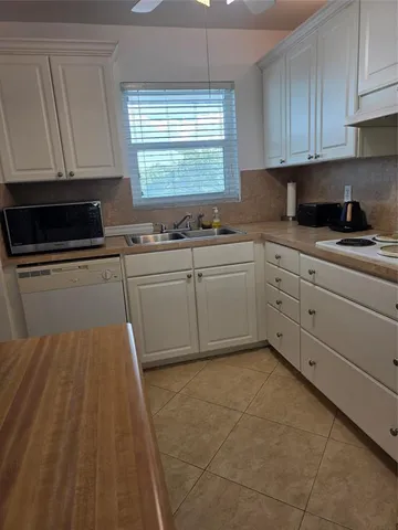 $1,650 | 6600 Royal Palm Boulevard, Unit 304, Margate, FL 33063