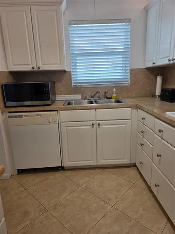 $1,650 | 6600 Royal Palm Boulevard, Unit 304, Margate, FL 33063