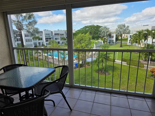 $1,650 | 6600 Royal Palm Boulevard, Unit 304, Margate, FL 33063