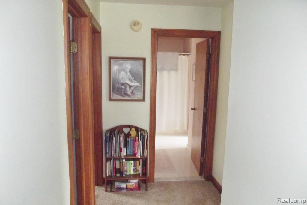 7115 Sharpe Road Fowlerville, MI 48836 - Photo 15 of 18 DSCF2969.jpg