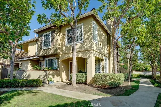 $899,999 | 234 Gallery, Tustin, CA 92782