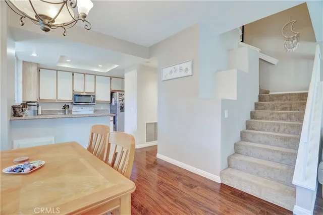 $899,999 | 234 Gallery, Tustin, CA 92782