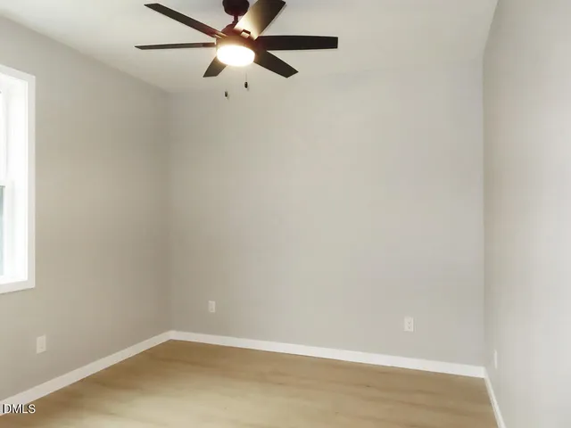 $2,750 | 303 Knolls Street, Chapel Hill, NC 27516