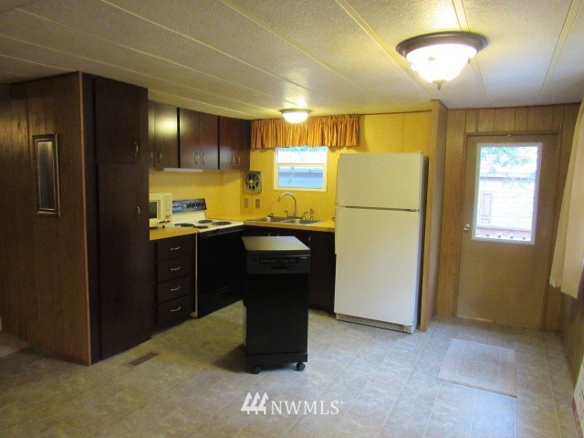2516 North Shore Road, Unit 6 Bellingham, WA 98226 - Photo 8 of 25 Gallery Image 8