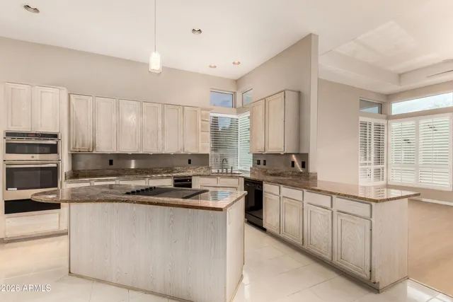 $4,000 | 3013 East Rockledge Road, Phoenix, AZ 85048