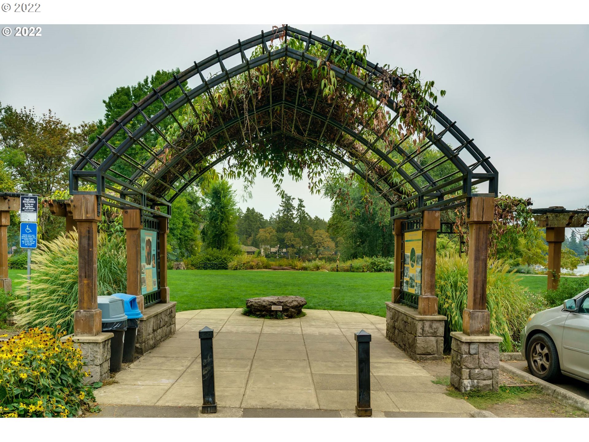 236 Ridgeway Road, Unit 16A Lake Oswego, OR 97034 - Photo 28 of 31 Gallery Image 28
