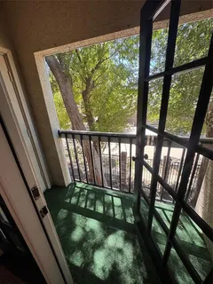 $228,450 | 4800 West Lovers Lane, Unit 212, Dallas, TX 75209