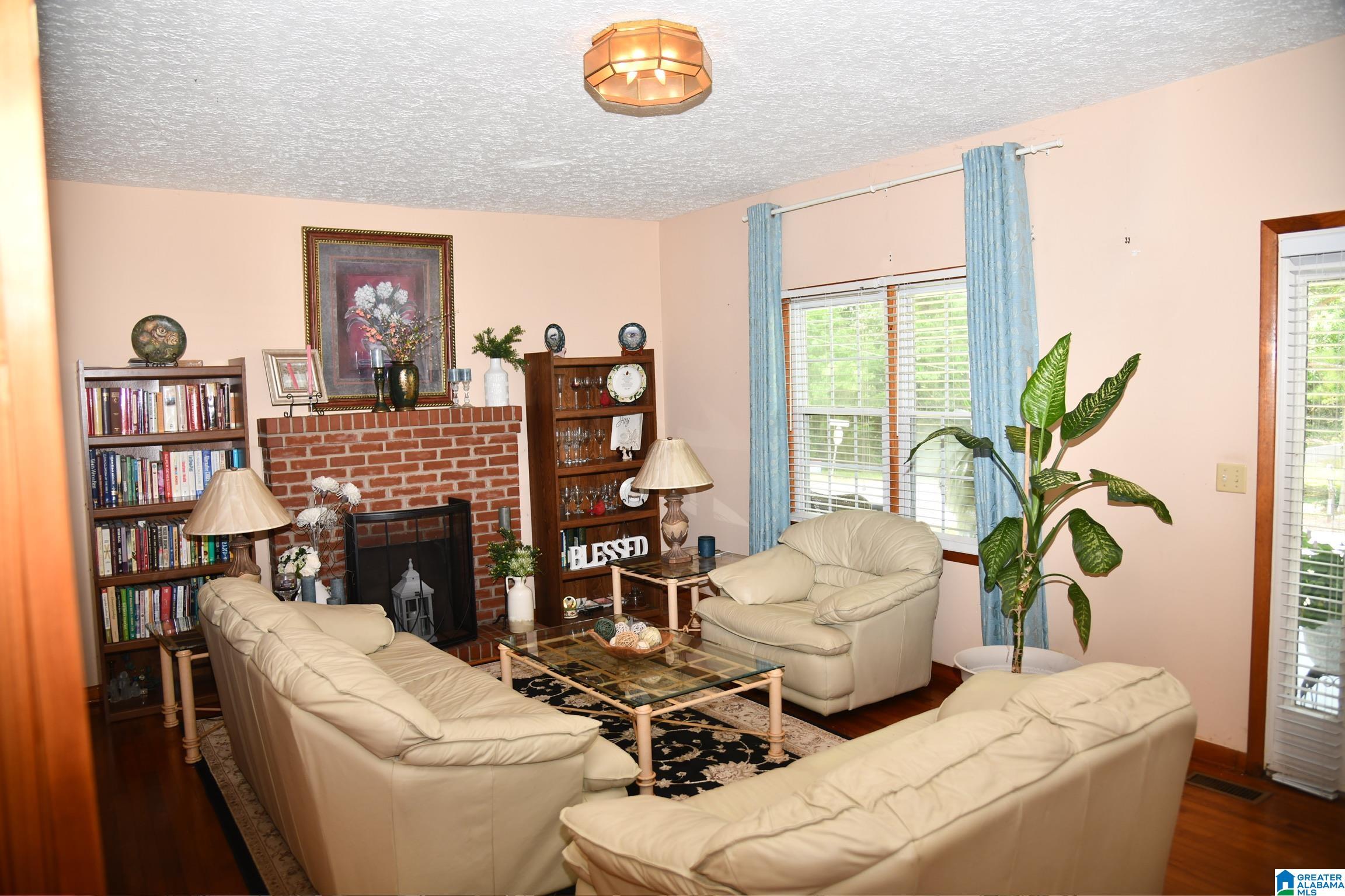 435 South Street Roanoke, AL 36274 - Photo 7 of 11