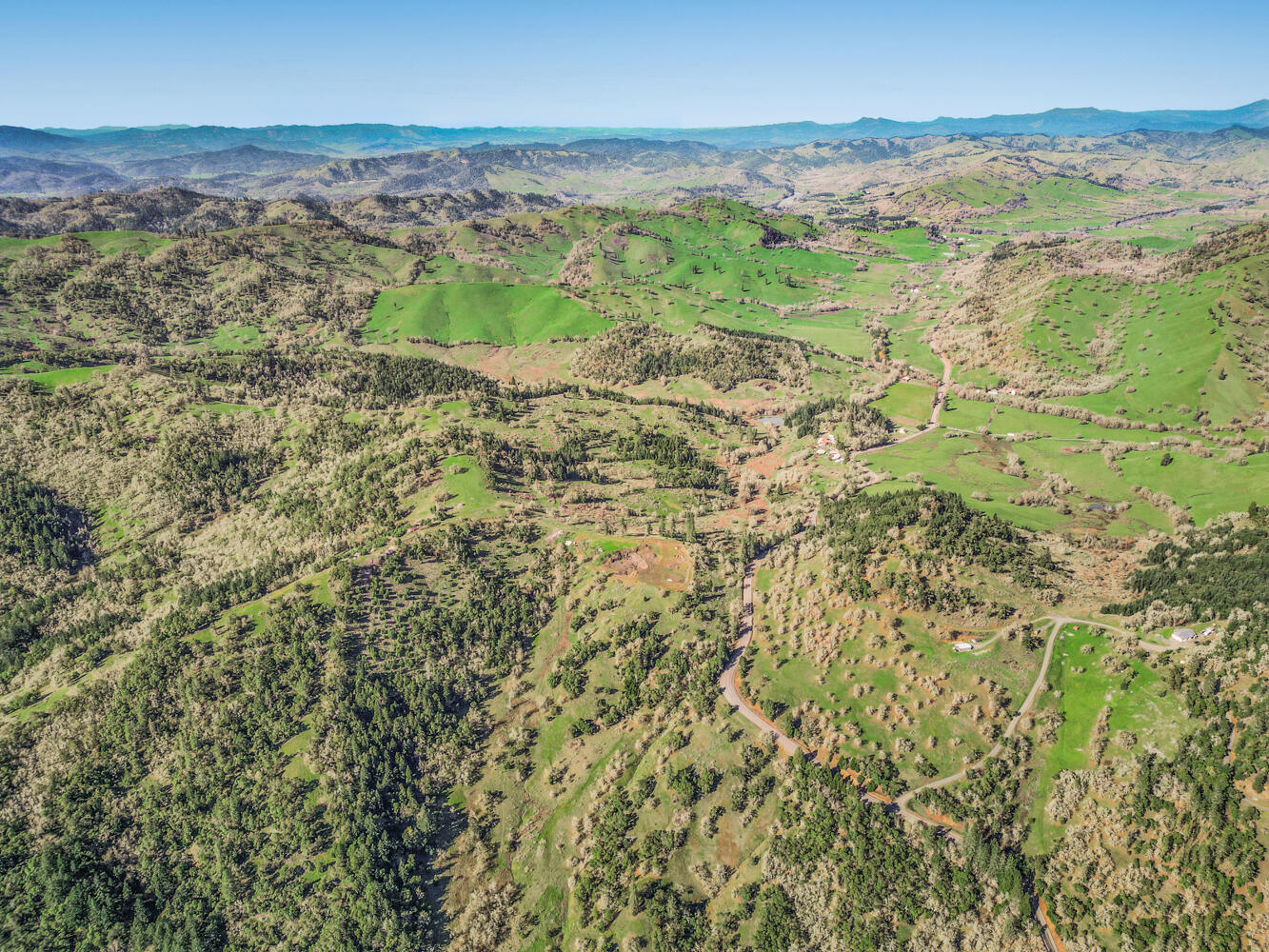 2268 Sunshine Road Roseburg, OR 97470 - Photo 16 of 34 DJI_0624