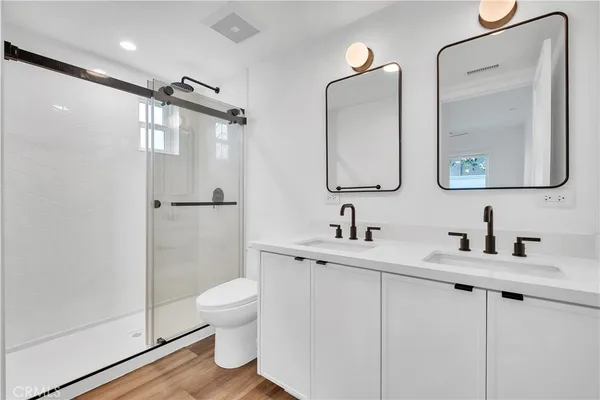 $1,325,000 | 228 A Arena Street, Unit A, El Segundo, CA 90245