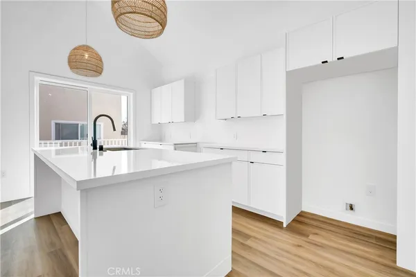 $1,325,000 | 228 A Arena Street, Unit A, El Segundo, CA 90245