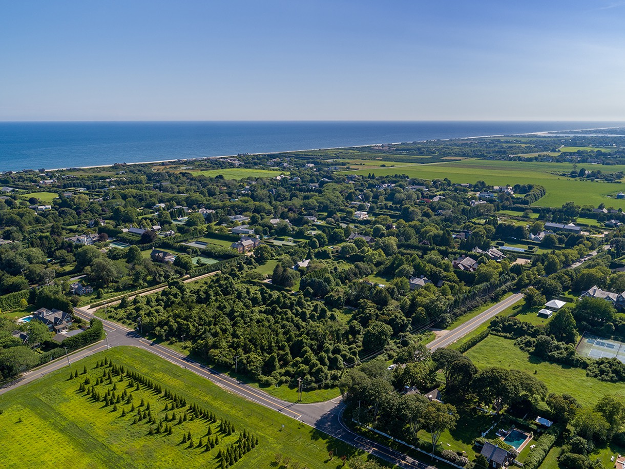 357 Town Line Road Sagaponack, NY 11962 - Photo 3 of 6 Gallery Image 3