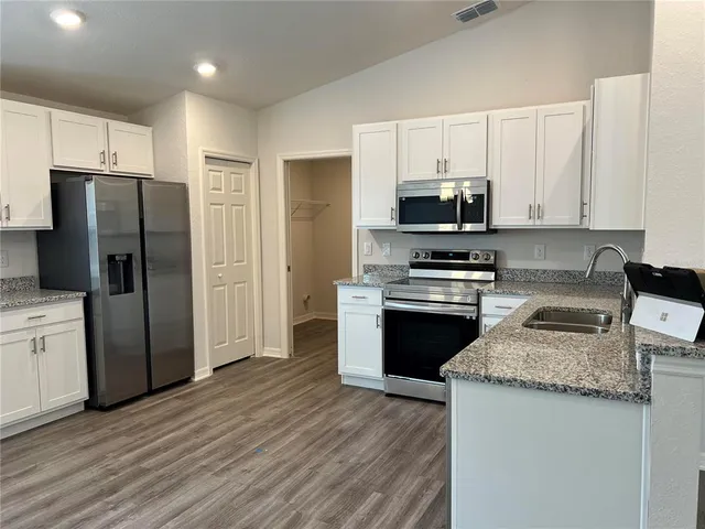 $2,300 | 11739 Pink Plumeria Court, Riverview, FL 33579