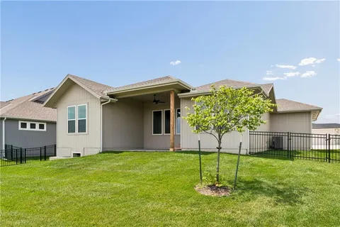 $569,900 | 17120 West 168th Place, Olathe, KS 66062