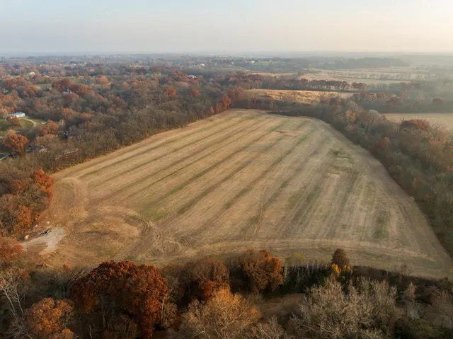 $884,900 | Tbd Tbd 188th Street, Holt, MO 64048