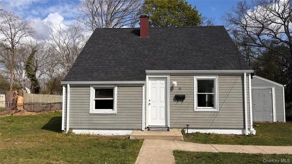 $3,600 | Undisclosed Address, Central Islip, NY 11722