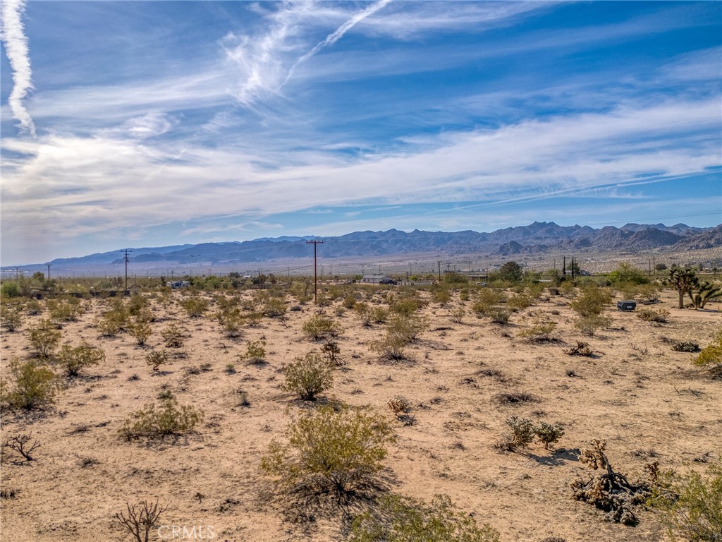 62725 2 Mile Road Joshua Tree, CA 92252 - Photo 5 of 63 Gallery Image 5