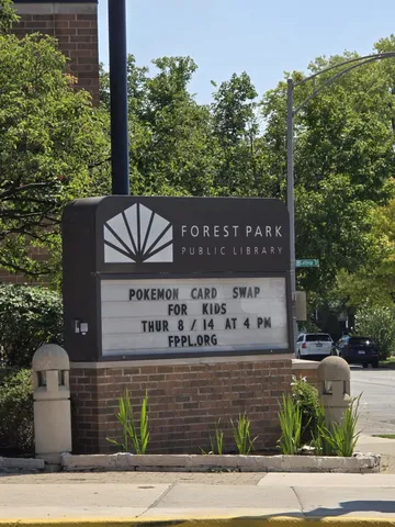 $172,900 | 1101 Harlem Avenue, Unit 203, Oak Park, IL 60130