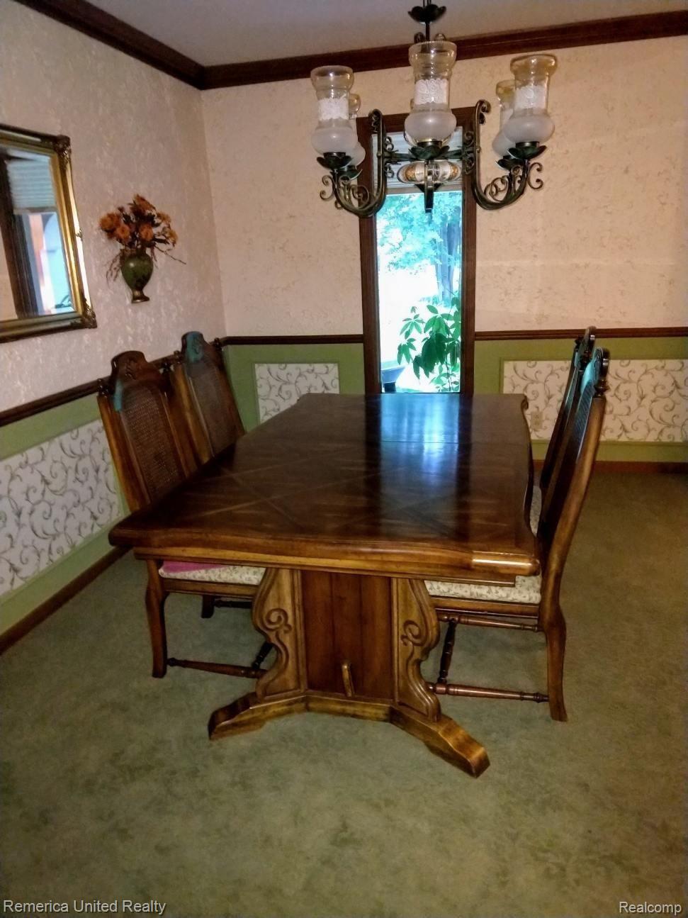 3939 County Line Road Casco, MI 48064 - Photo 18 of 38 Diningroom1 (1).jpg