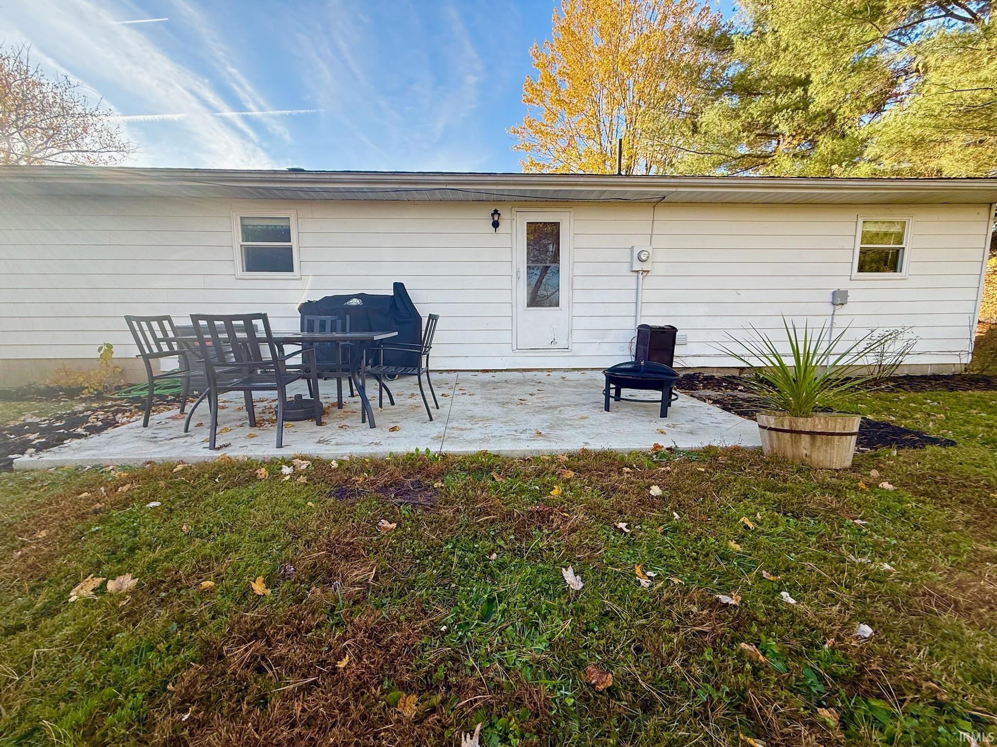 783 Harold Smith Road Bedford, IN 47421 - Photo 6 of 34