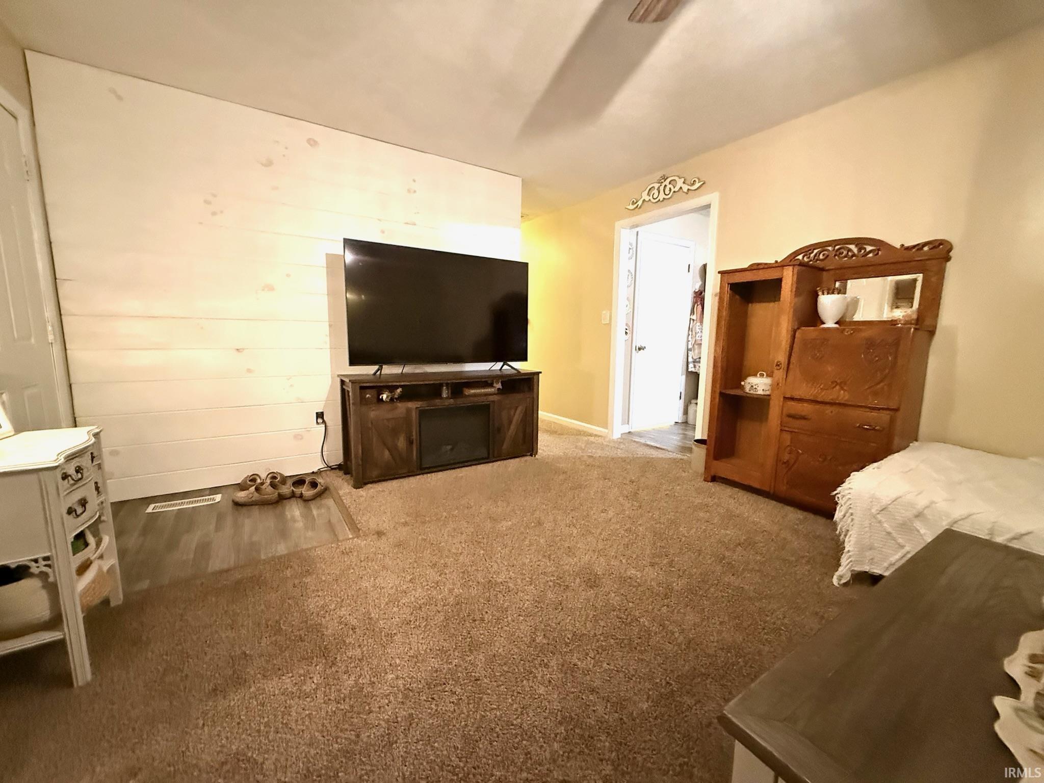 783 Harold Smith Road Bedford, IN 47421 - Photo 10 of 34