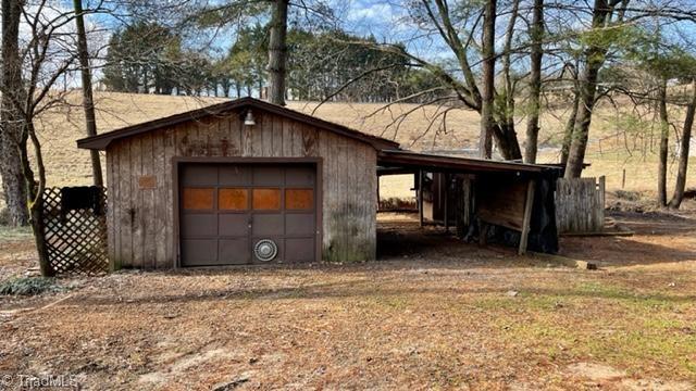 428 Siloam Road Mount Airy, NC 27030 - Photo 13 of 40 Gallery Image 13
