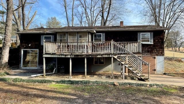 428 Siloam Road Mount Airy, NC 27030 - Photo 9 of 40 Gallery Image 9