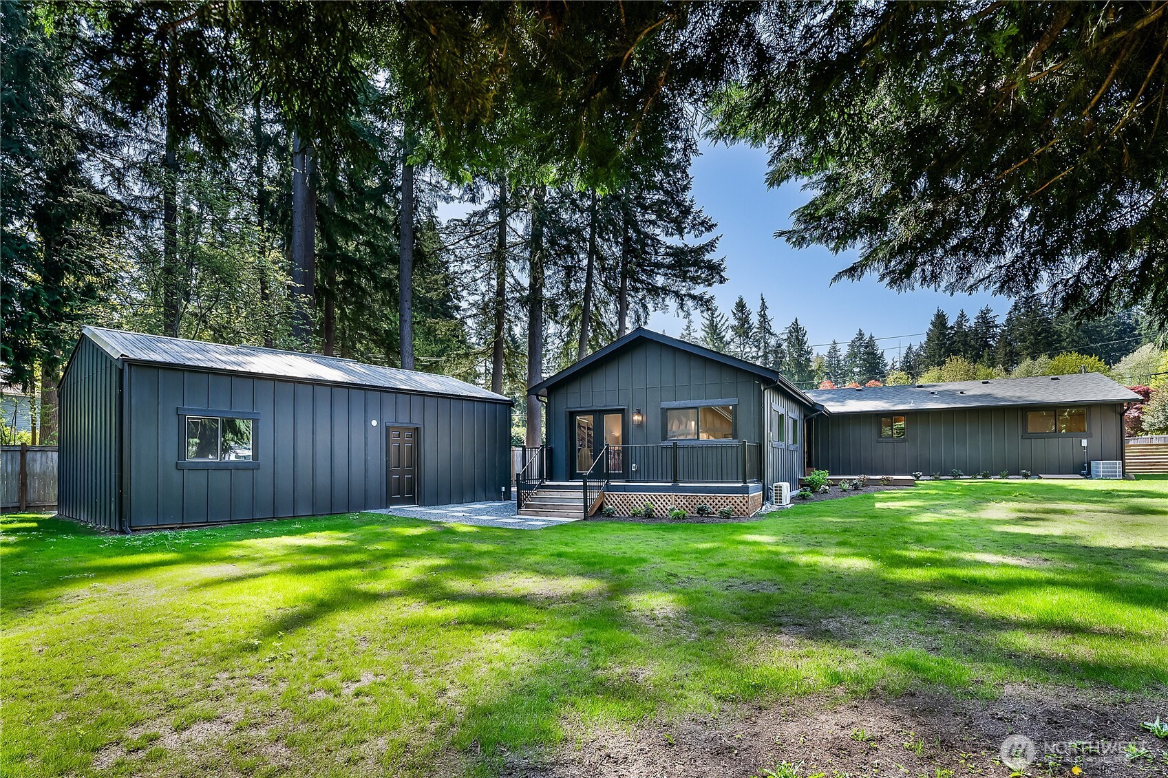 22009 Vine Road Brier, WA 98036 - Photo 36 of 39 Gallery Image 36