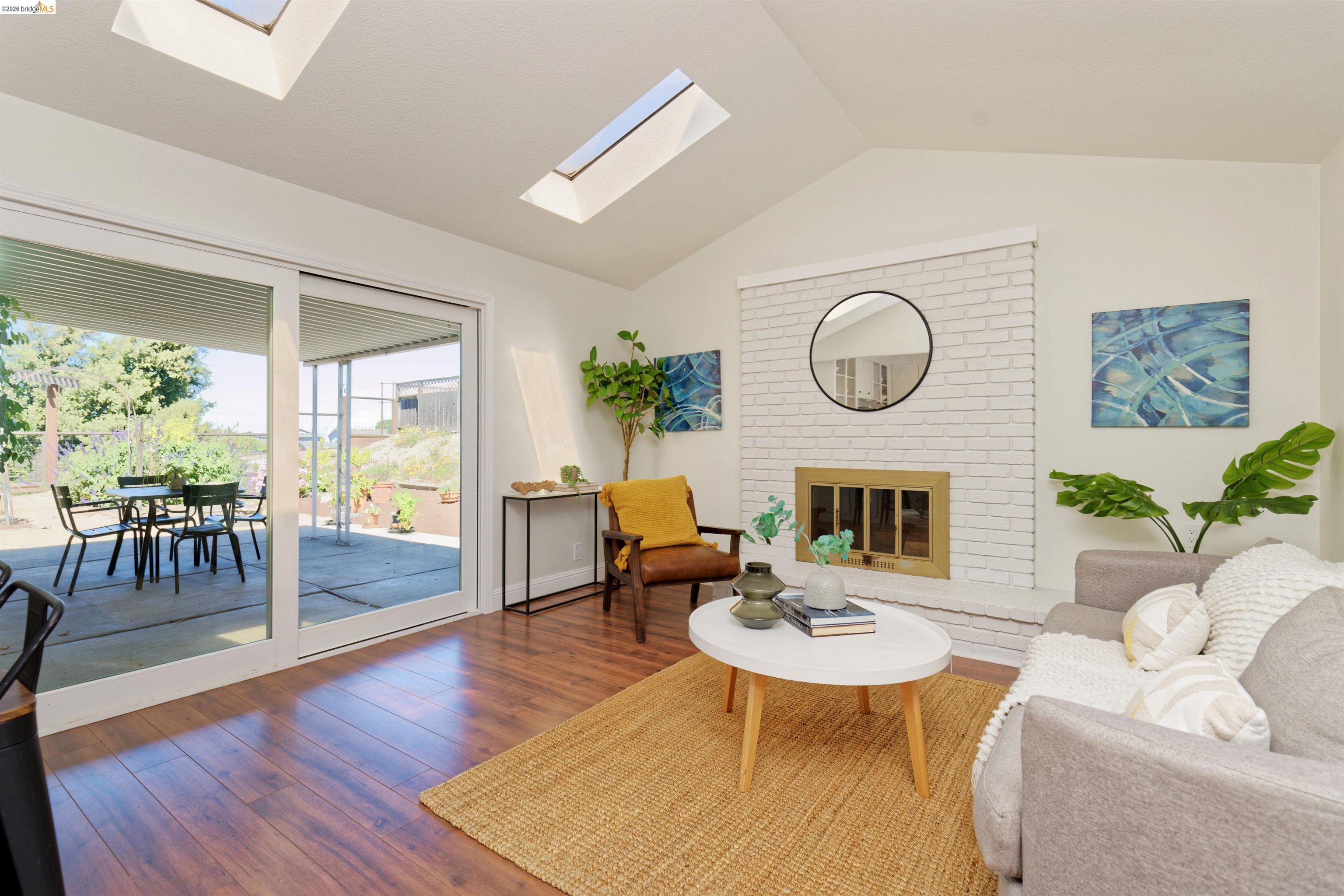 983 Seascape Circle Rodeo, CA 94572 - Photo 21 of 45