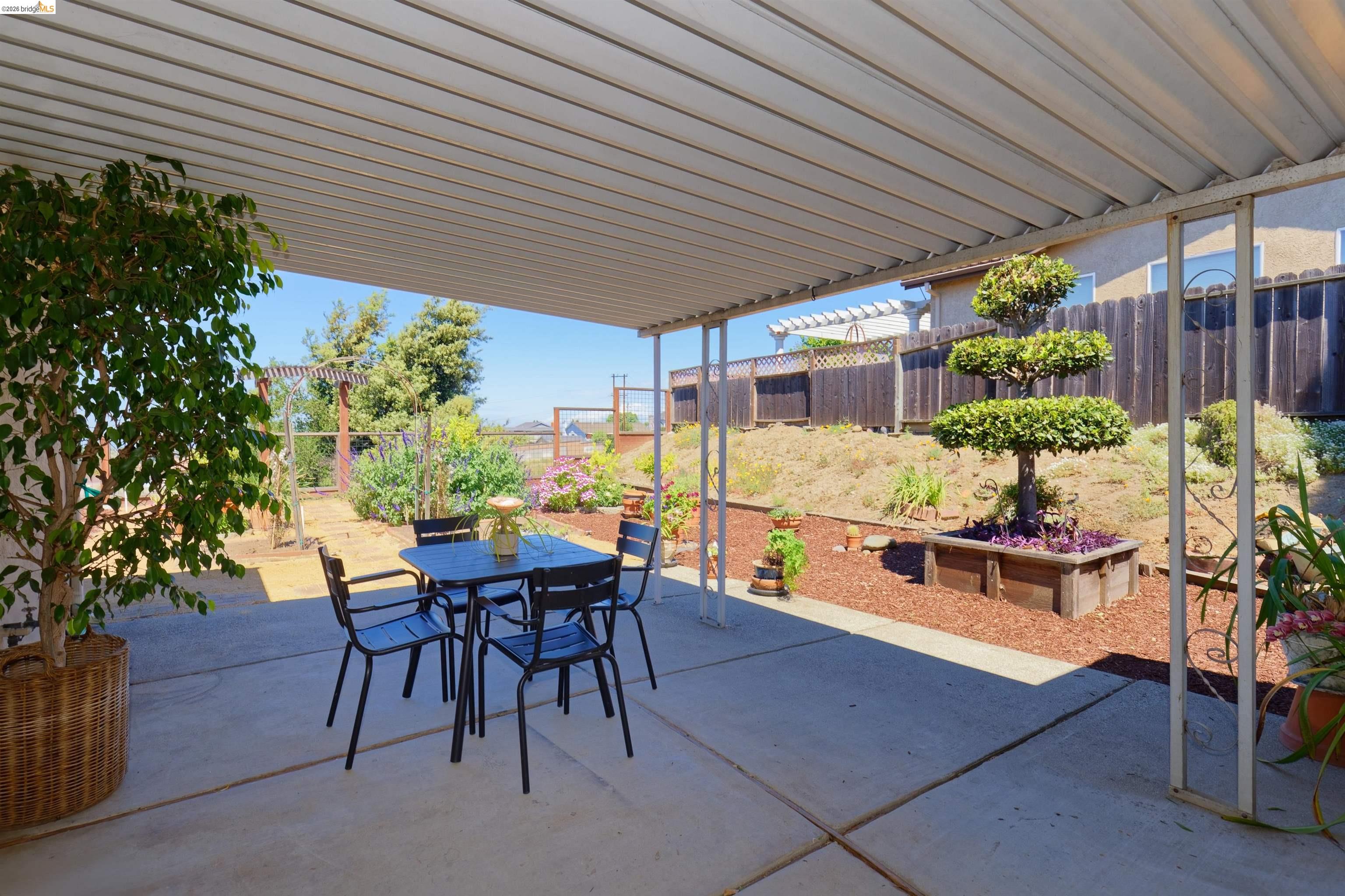 983 Seascape Circle Rodeo, CA 94572 - Photo 35 of 45