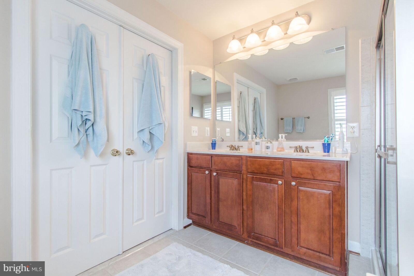 9102 Furey Road Lorton, VA 22079 - Photo 16 of 30 Bath (Master)